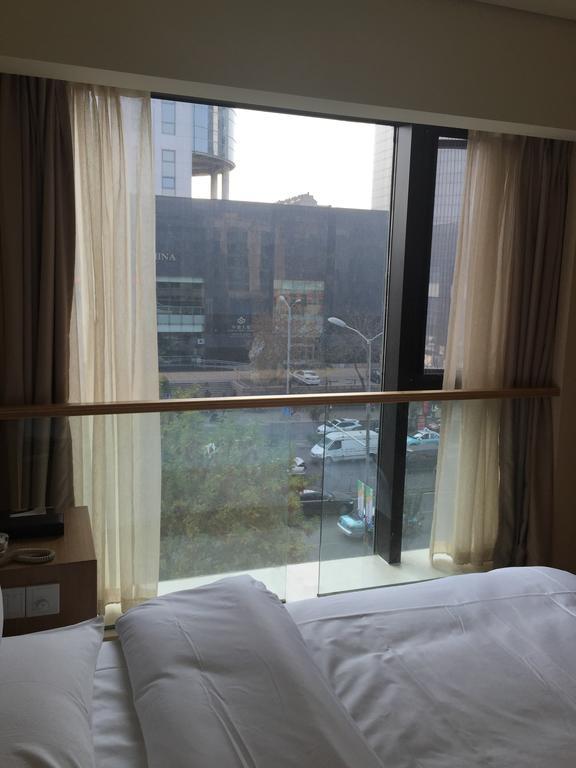 Ji Hotel Jinan Quancheng Square Rom bilde